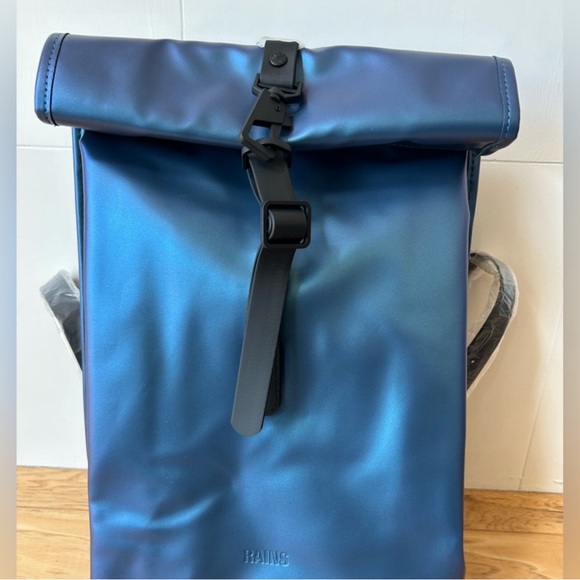 NWT RAINS Rolltop Rucksack Backpack Mini - Picture 4 of 15